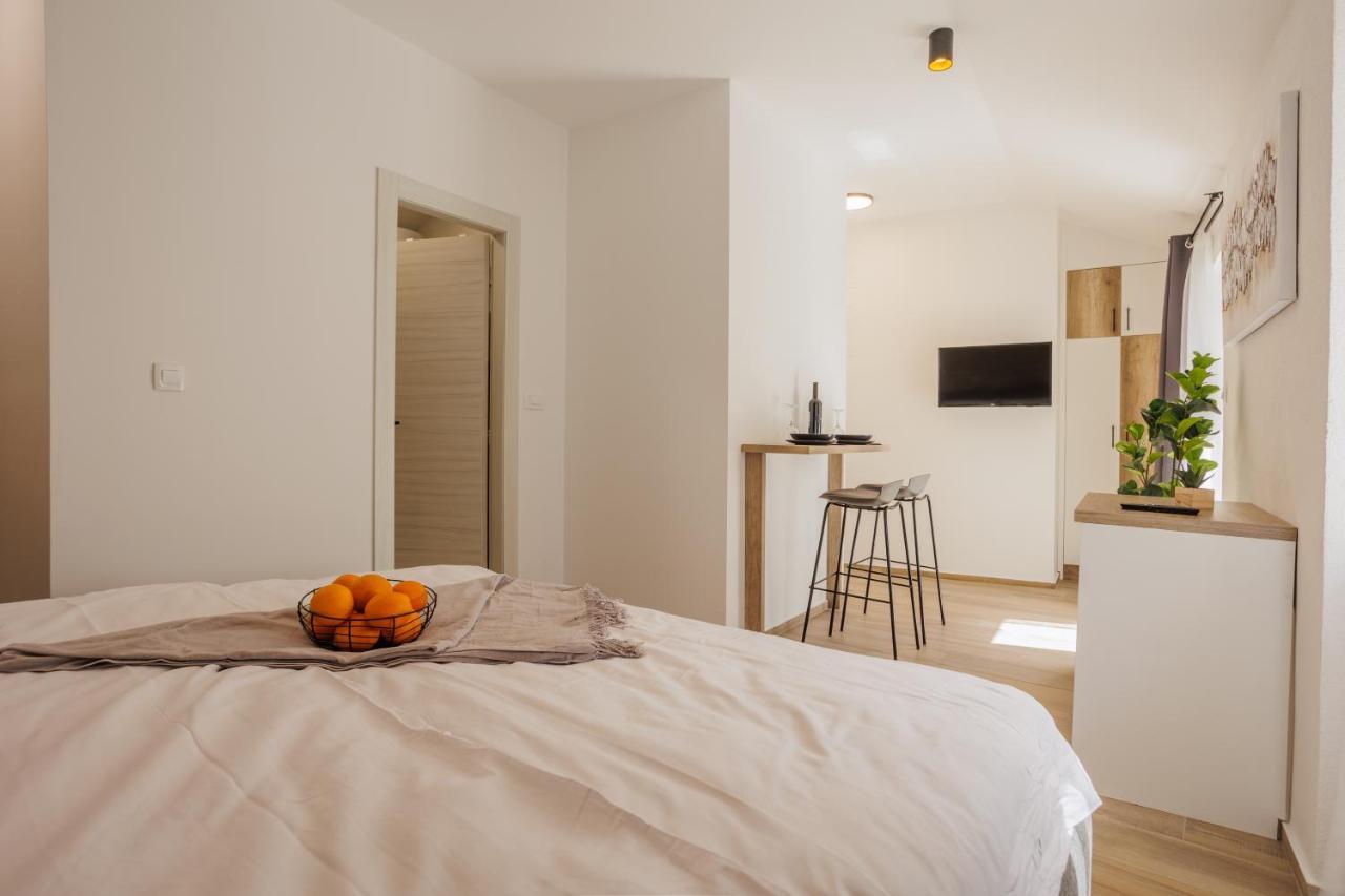 Apartments Piritus Split Extérieur photo